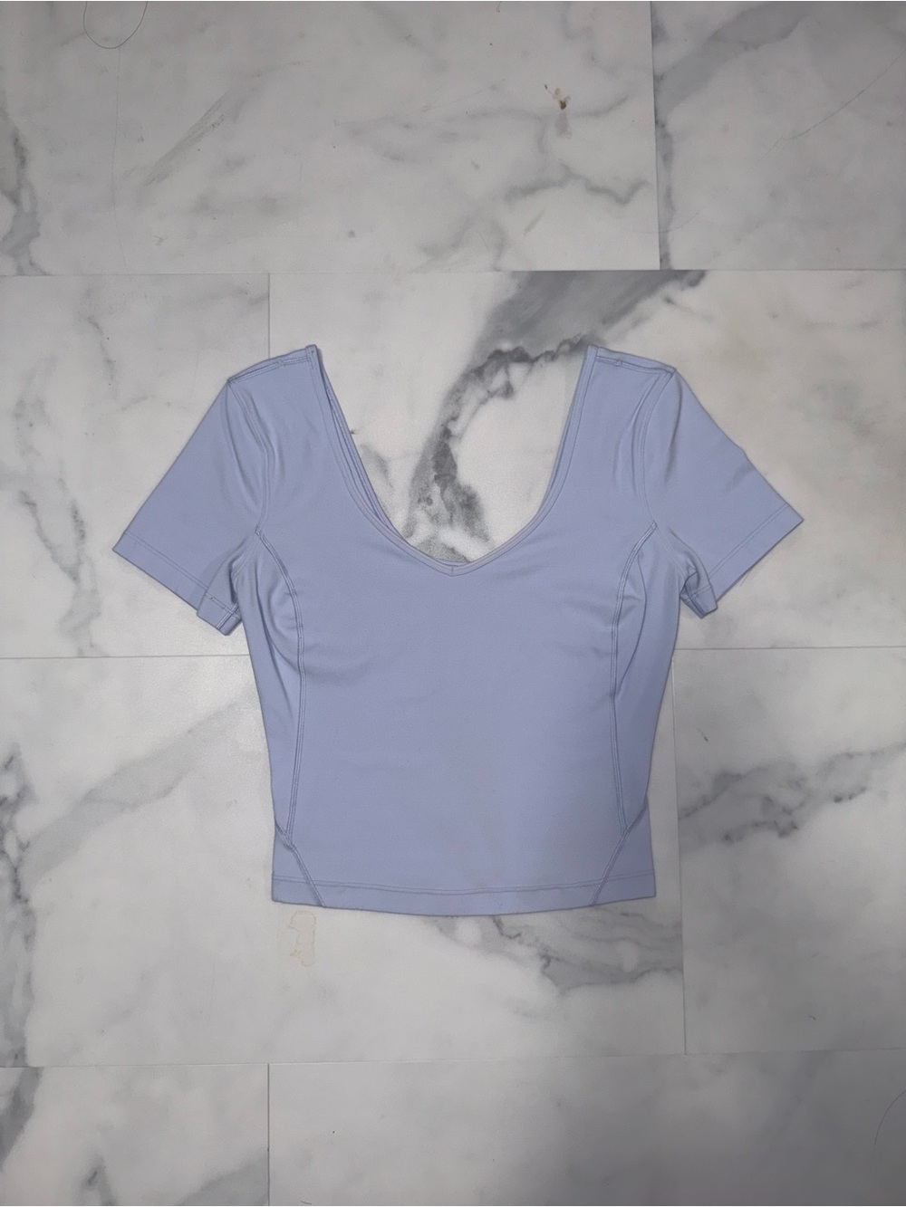 Lululemon Athletica Women’s Scoop Neck Crop Top in Light Lavender